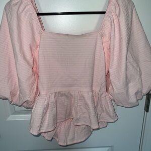 Francesca's Collections Pink Puff Sleeve Peplum Blouse